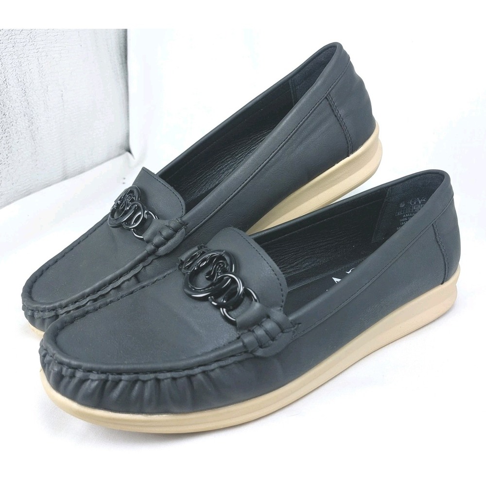 Gloria Vanderbilt Amanda Slip On Loafer Womens Size 8.5 Synthetic Black‎ Leather